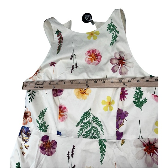 Talbots Petite Sateen Fit & Flare Dress Floral Meadow Halter Sleeveless 12P - Picture 10 of 16